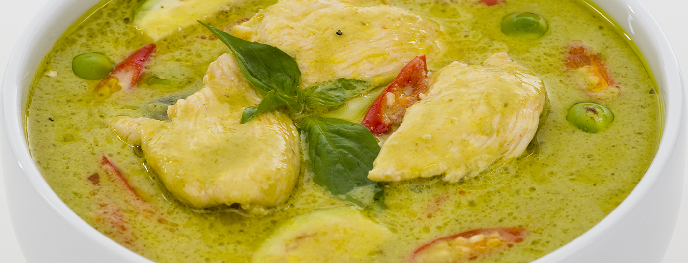 GREEN CHICKEN CURRY - <strong>แกงเขียวหวานไก่</strong>